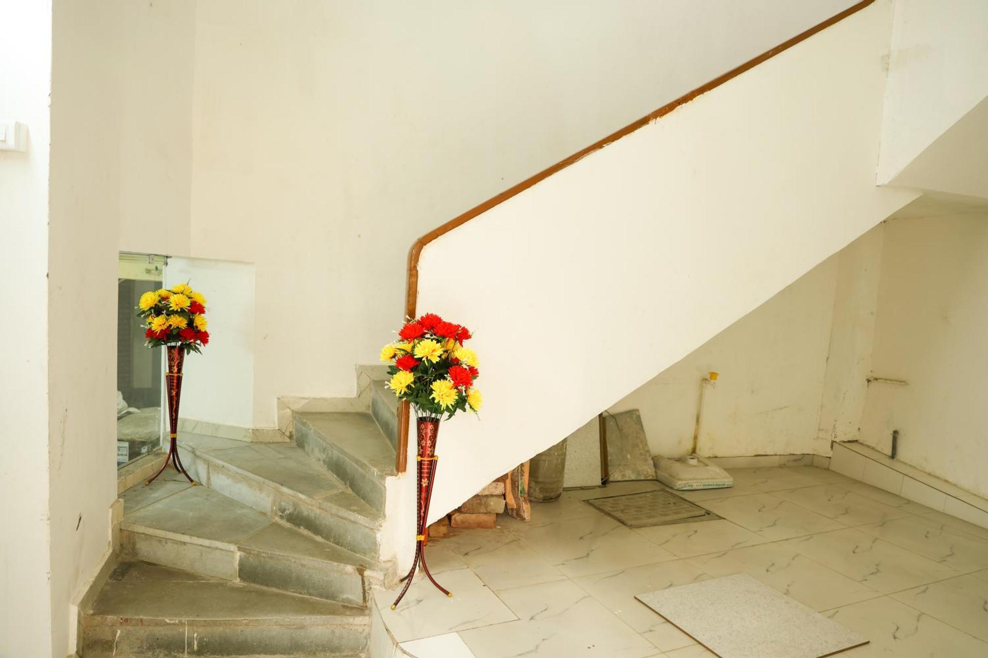 Hotel Aaram Kalupur Ahmedabad Exterior photo